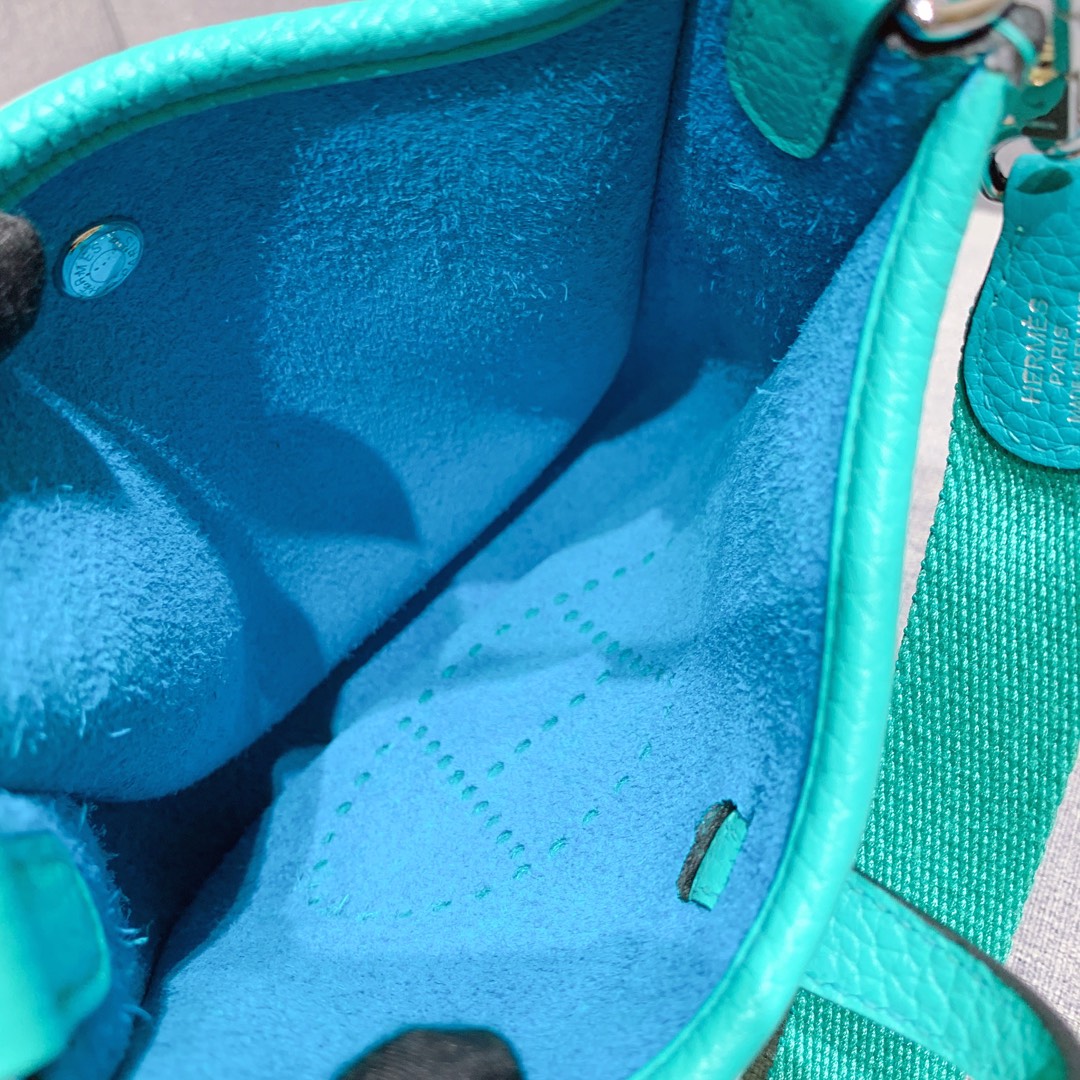 에르메스 미니 에블린16 티파니 그린 은장 끌레망스 가죽